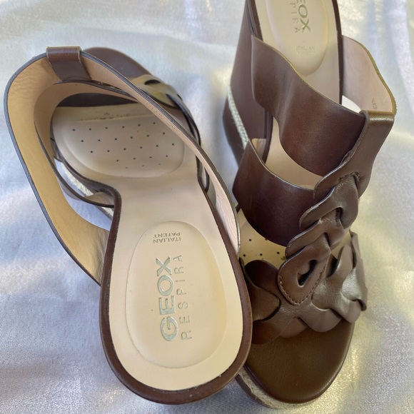 Geox Yulimar Leather Wedge Platform Sandals - Picture 14 of 16